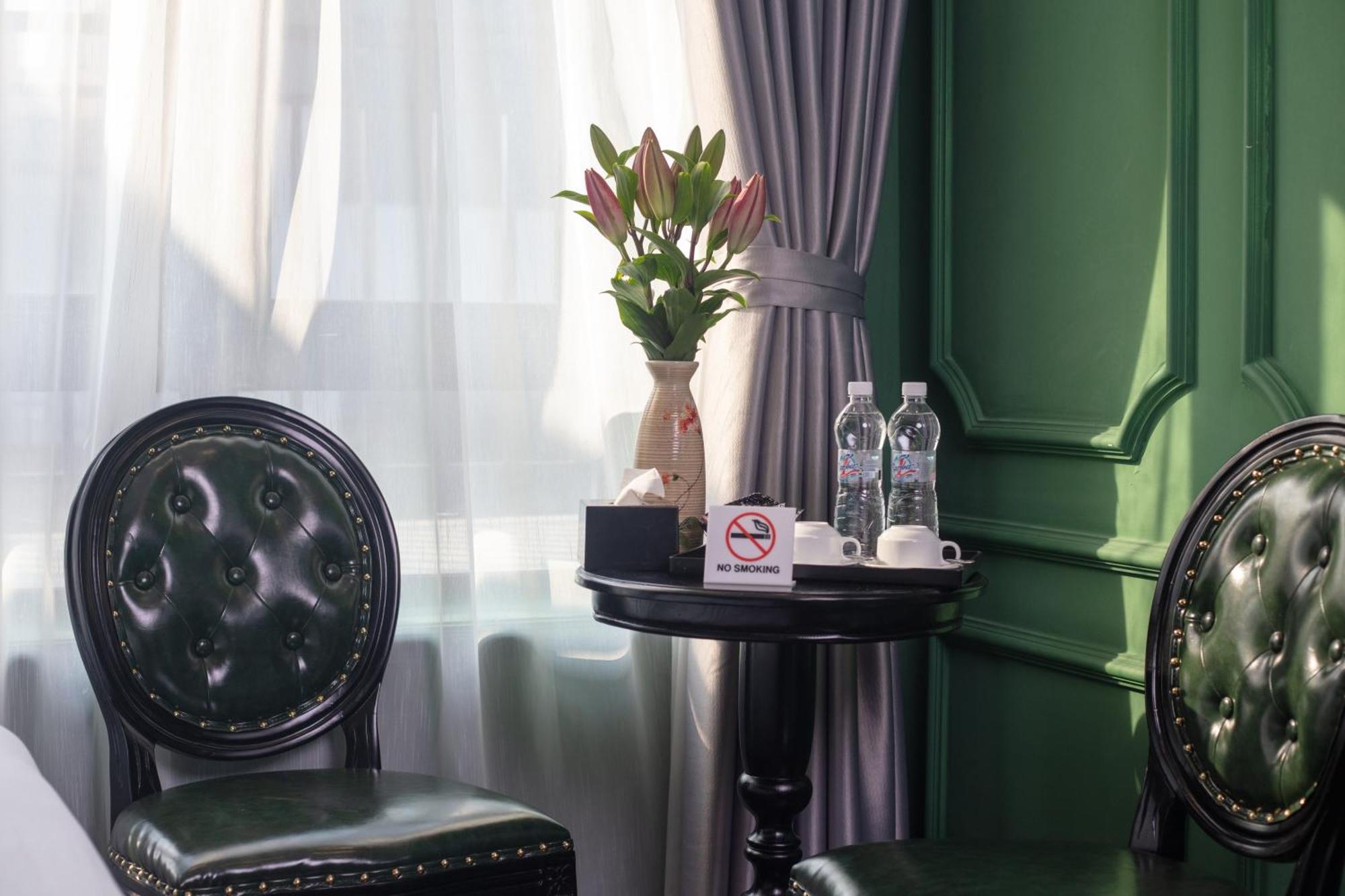 Madelise Adora Hotel & Travel 河内 外观 照片