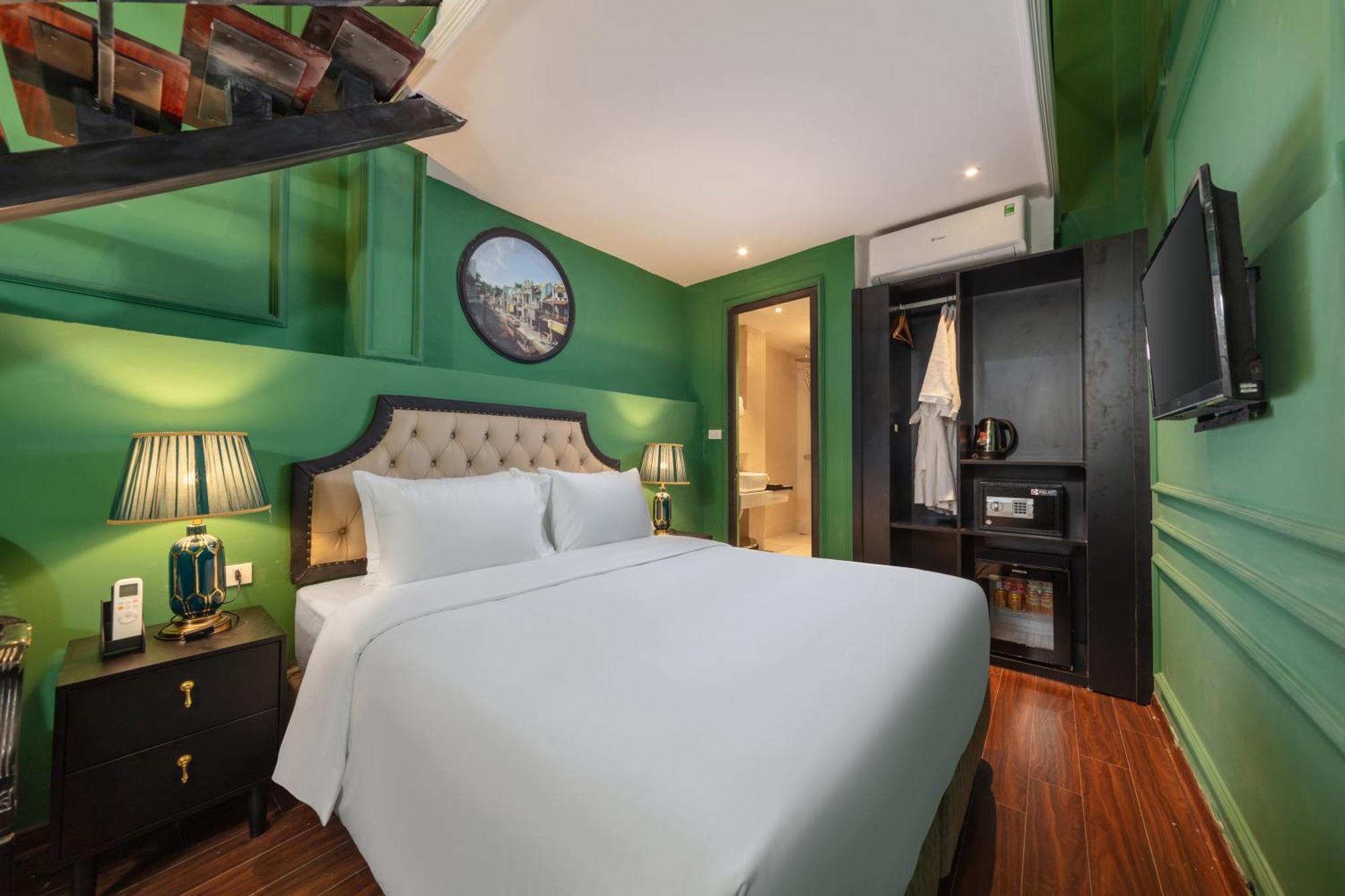 Madelise Adora Hotel & Travel 河内 外观 照片