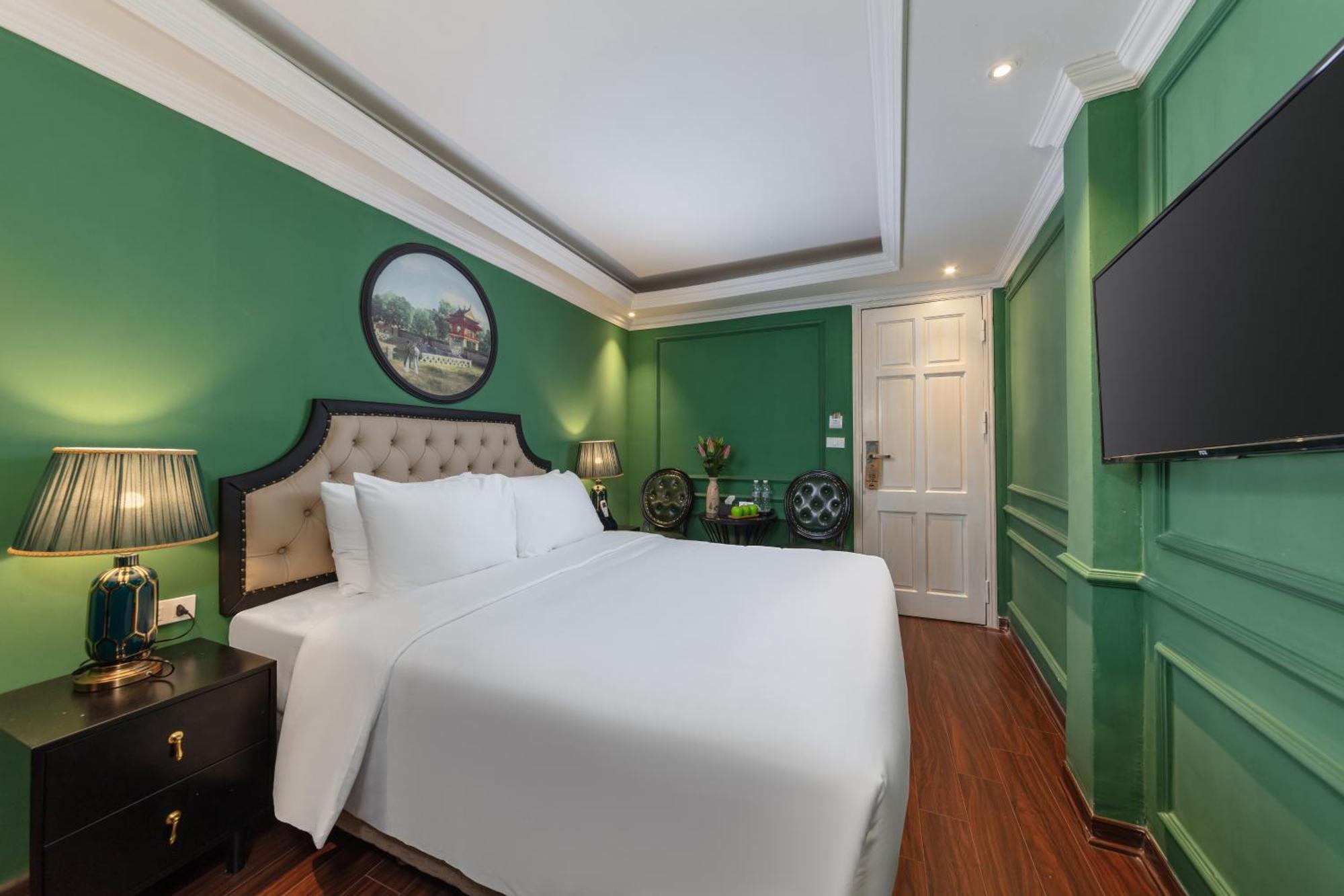 Madelise Adora Hotel & Travel 河内 外观 照片